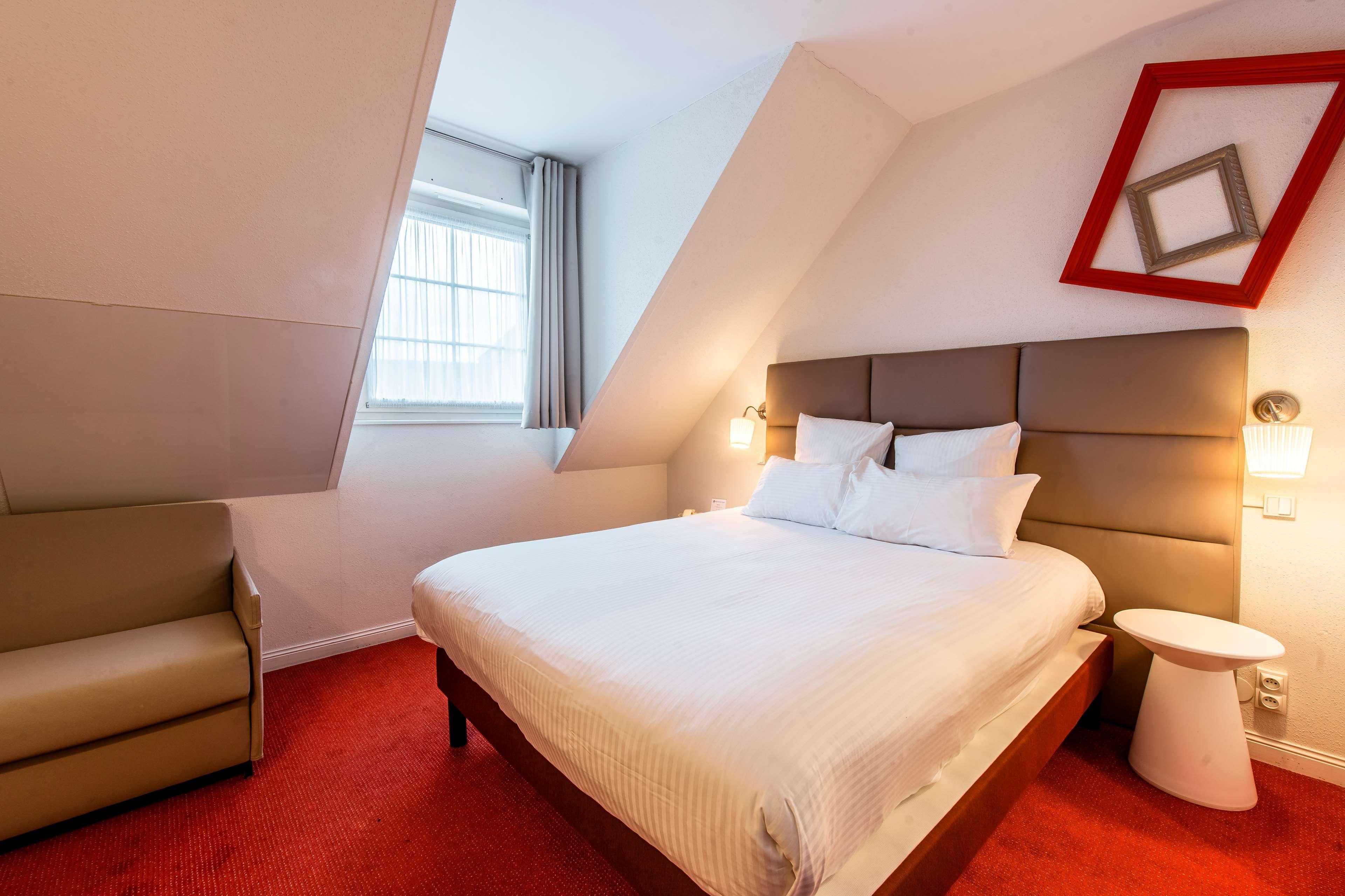 เบสต์ เวสเทิร์น โอ เชอวาล บล็อง มุลอูส นอร์ด Hotel Baldersheim ภายนอก รูปภาพ