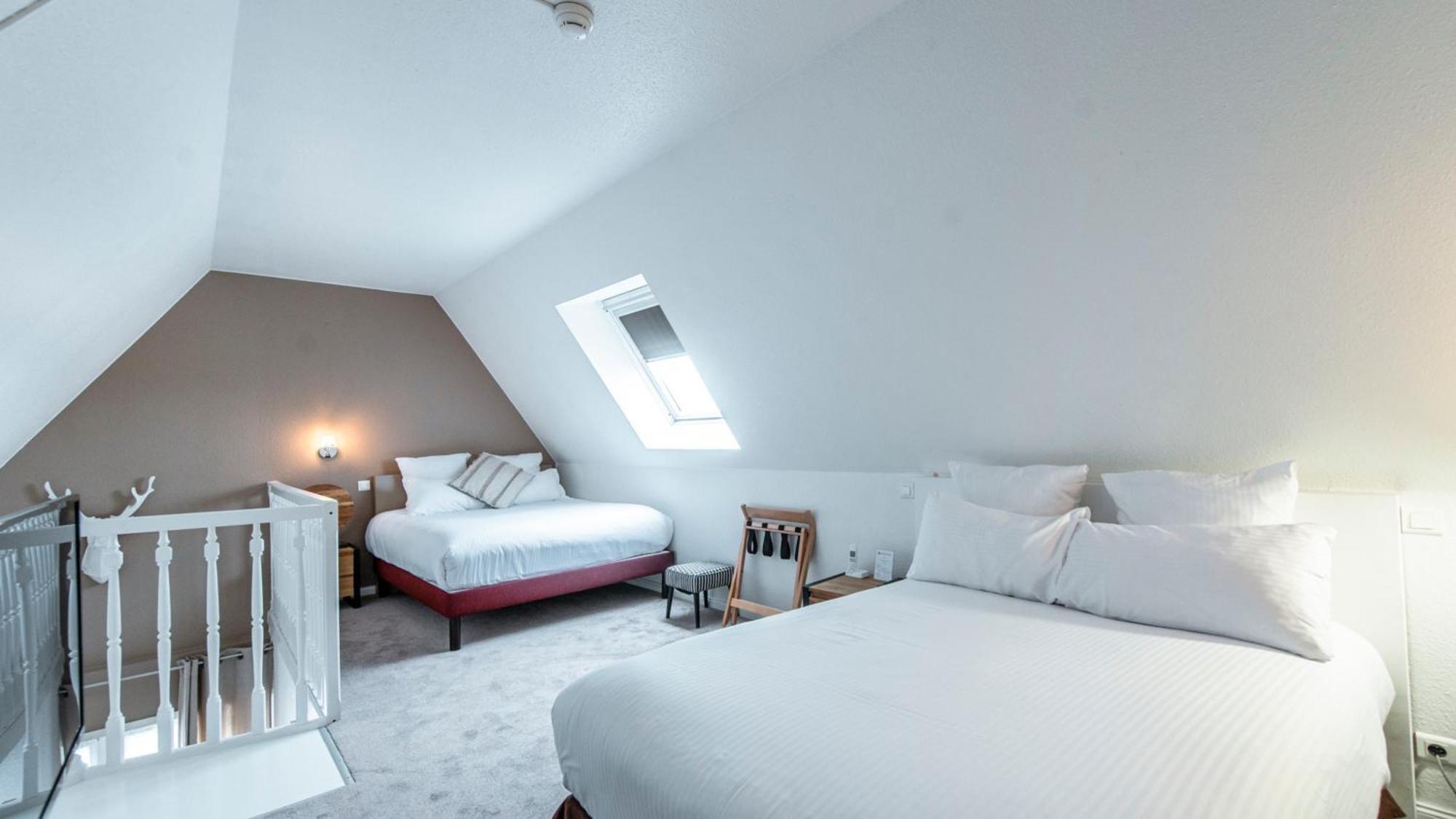 เบสต์ เวสเทิร์น โอ เชอวาล บล็อง มุลอูส นอร์ด Hotel Baldersheim ภายนอก รูปภาพ